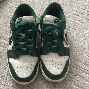 nike dunks! green and navy blue